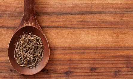 cuchara con raiz de valeriana